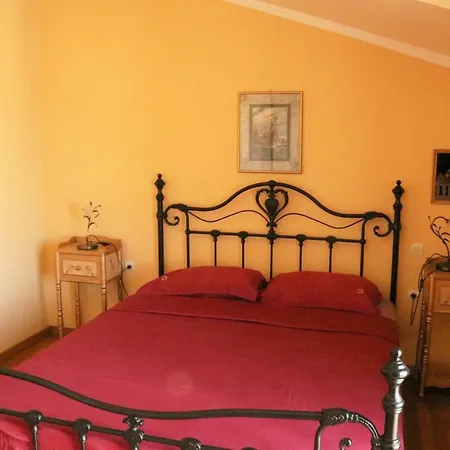 Mon Repos Two Floor Διαμέρισμα