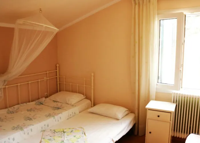 Mon Repos Two Floor * Corfu (city)