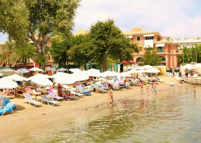 Διαμέρισμα Mon Repos Two Floor Corfu (city)