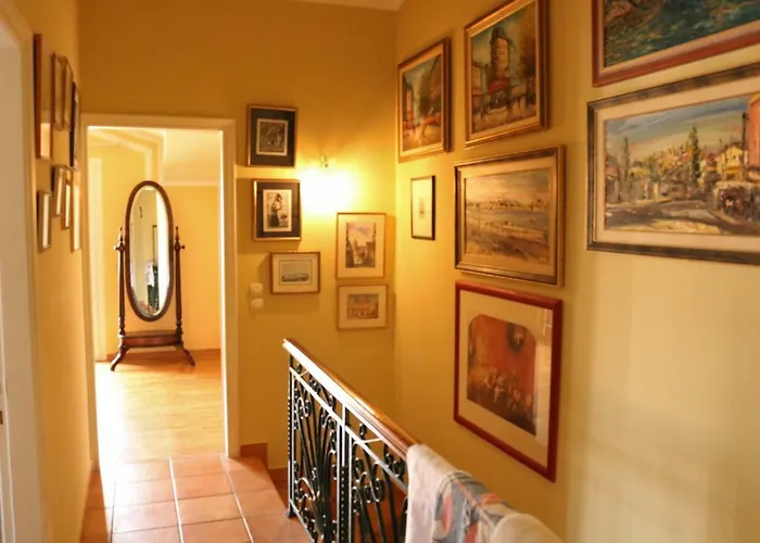 Διαμέρισμα Mon Repos Two Floor